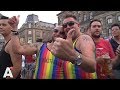 'Love is in the air' tijdens afsluitend Pride-feest op de Dam