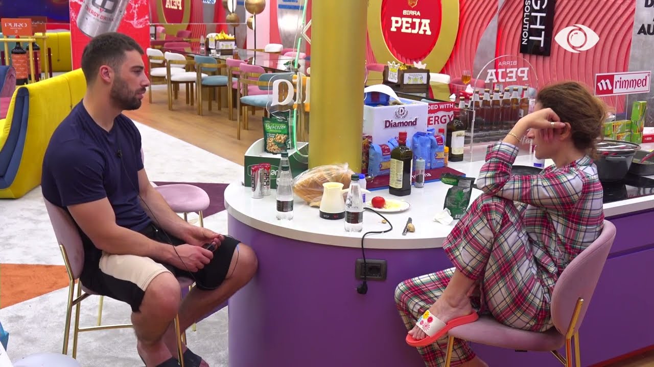 Egla rrëfen çfarë e tërhoqi te artet: Nëse do të kthehesha pas në kohë, nuk do t’i zgjidhja…