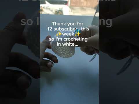 Startinh Milly the Snake 2.0 !! #crochet #woobles @TheWoobles #crocheting #snake #short