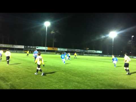 130204 Hoeven D1 thuis 5 0 3