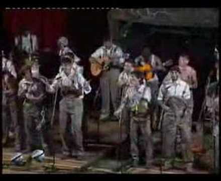 La Agonía a Pico y Pala - Cuplé 1