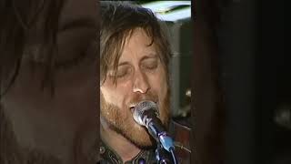 “Lonely Boy” live on BBC with Zane Lowe in 2012 #lonelyboy #theblackkeys #bbc