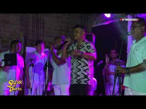 Me Hace Daño Verte‼️Jeinson Manuel🎤Salsa y Punto🇵🇪✅/Local: Las Curvas de la Salsa - San Camilo🚨
