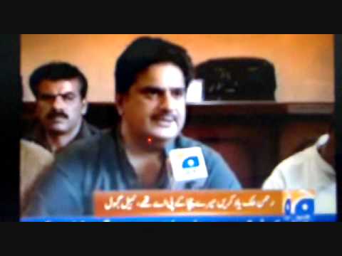 Nabil Gabol Thrashes Rehman Malik in Lyari Karachi