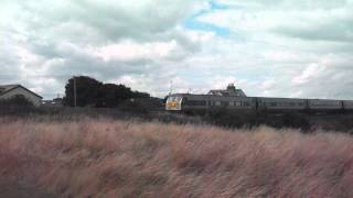 preview picture of video 'Belfast Enterprise flies through Laytown'