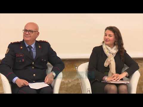 Marrëveshje kundër ekstremizmit, SHBA: Shqipëria, shembull në rajon - Lajme - Vizion Plus