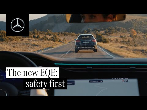Musique publicité pub Mercedes Benz  2022 The New EQE: Cutting-Edge Safety & Assistance Systems