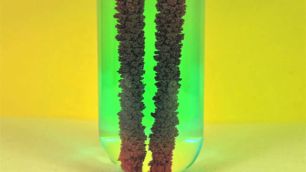 Copper - Iron Single Replacement (720p Time-Lapse)