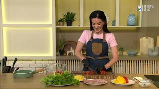 Առավոտ լուսո. խոզապուխտով աղցան