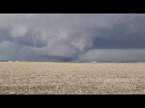 Fast Moving Iowa Wedge 3/31/2023