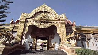 preview picture of video 'Phra Maha Chedi Chai Mongkol  Nong Phok, Roi Et, Thailand. ( 8 )'