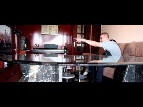 REDECKI - ANGEL O DEMONIO