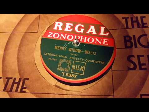 International Novelty Quartette - Merry Widow Regal Zonophone 78rpm HMV 102 Gramophone