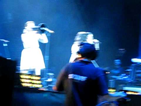 Luce - Elisa, Laura Pausini, Irene Grandi - Amiche x l'Abruzzo