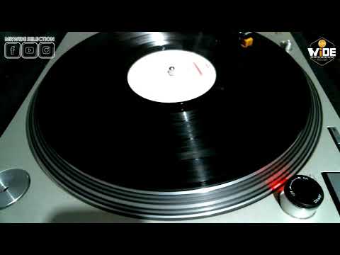 Naja Shiri "that bomb" (LP Version Feat Tommy Gunn / Unreleased) 2003