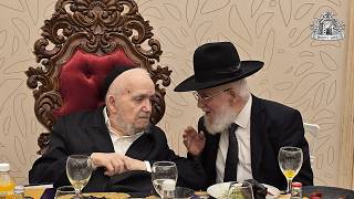 השידור השבועי מראש הישיבה מורנו הרב צמח שליט''א ולהבה''ח מרן ראש הישיבה אור העולם זיע"א - משפטים (מוסדות כיסא רחמים) - התמונה מוצגת ישירות מתוך אתר האינטרנט יוטיוב. זכויות היוצרים בתמונה שייכות ליוצרה. קישור קרדיט למקור התוכן נמצא בתוך דף הסרטון