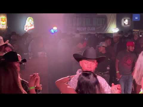 Los Alegres Del Barranco en vivo - Soy 4 Letras