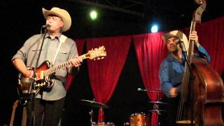 Deke Dickerson - Poon-Tang Yolie's Ventura, CA