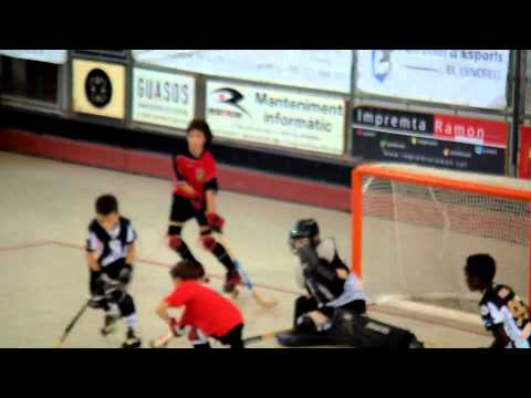 I bimbi del C.G.C. Viareggio hockey in Catalogna C.E. Vendrell - C.G.C. Viareggio 1a parte