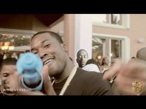 MMG Weekend 2013 - Meek Mill ft. Omelly & Young Breed "The Plug"