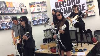 Wake of You - Dum Dum Girls