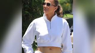 Jennifer Lopez flashing her flat tummy while furniture shopping #jlo #bennifer #hollywood