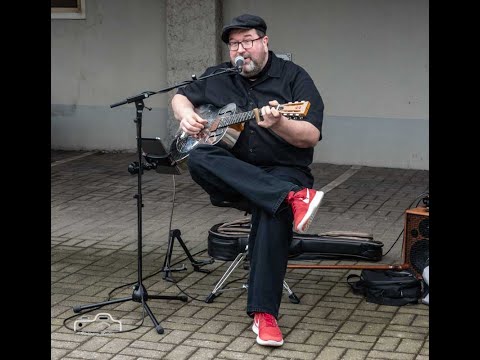 Michael Van Merwyk @ LaMadera, Bremerhaven DE on 2020-04-30 Blues Missile