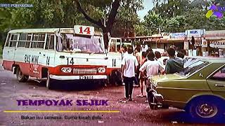 Download lagu Hamid Gurkha dan Darma Harun naik bas mini mp3