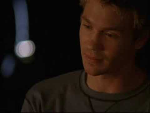 Chad Michael Murray - 1x4 OTH- Yellowcard - Empty Apartment