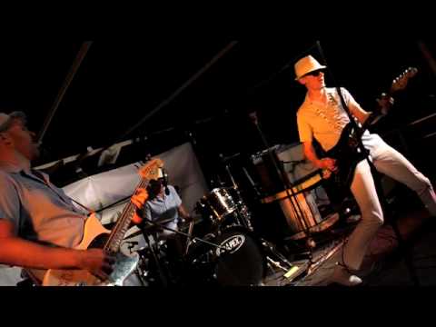 Barbwires - 'You Sun Of A Beach'