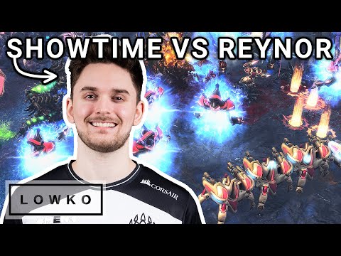 StarCraft 2: The Honorable MACRO PROTOSS! (Reynor vs ShoWTimE)