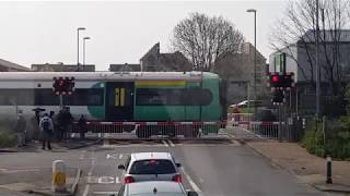 Download the video "Brighton Bus Route 2: Hove - Shoreham - Steyning"