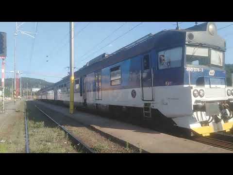 Panťák 460.075/076 na Os 3224 (Vsetín - Přerov) 26. 7. 2022 Vsetín