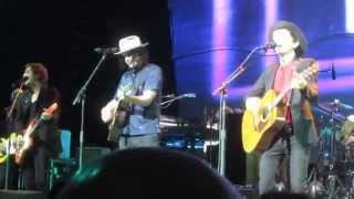 Beck w/ Jack White: Pay No Mind &amp; Loser