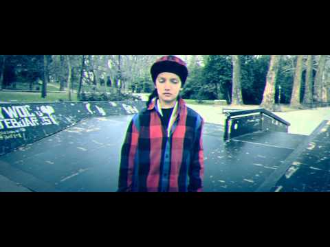 Мария Илиева в хип-хоп проект с KNAS и Bacardy