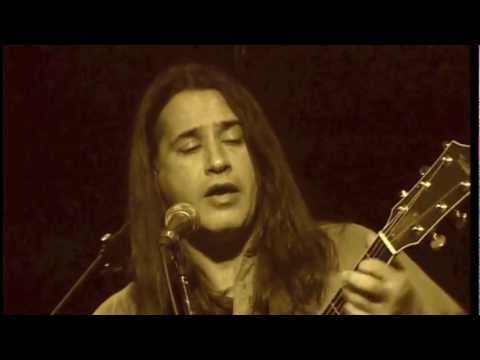 Παντελης Θαλασσινός - Αν μ αγαπάς θα σ´αγαπώ - Official Video Clip