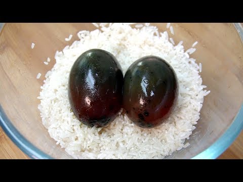 Cantonese Preserved Egg and Lean Pork Congee