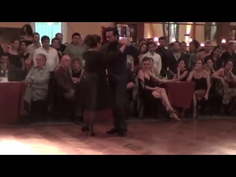  Graciela Gonzalez  and  Leonardo Sardella  are  dancing  to  the  tango  "  Cuando El Amor Muere  "  by  Carlos di Sarli