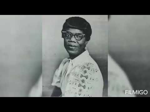 Honoring the Smallest Black Gospel Legend Through Pictures In 30 Seconds.