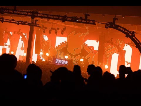 Amada Live at Thunderdome 25 Years of Hardcore