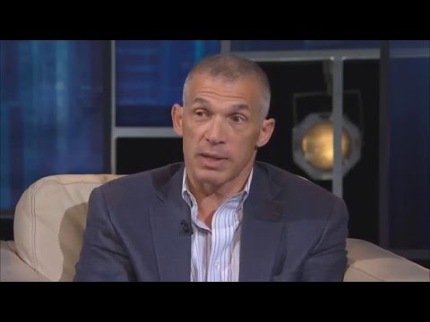 Joe Girardi on playing against Mike Schmidt for the first time