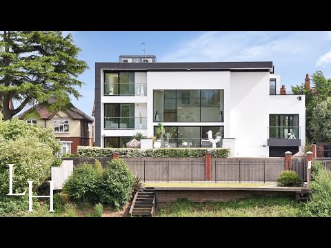 Inside a £2,000,000 modern river front home in Nottingham, UK (private boat dock and more!🛥️🇬🇧)