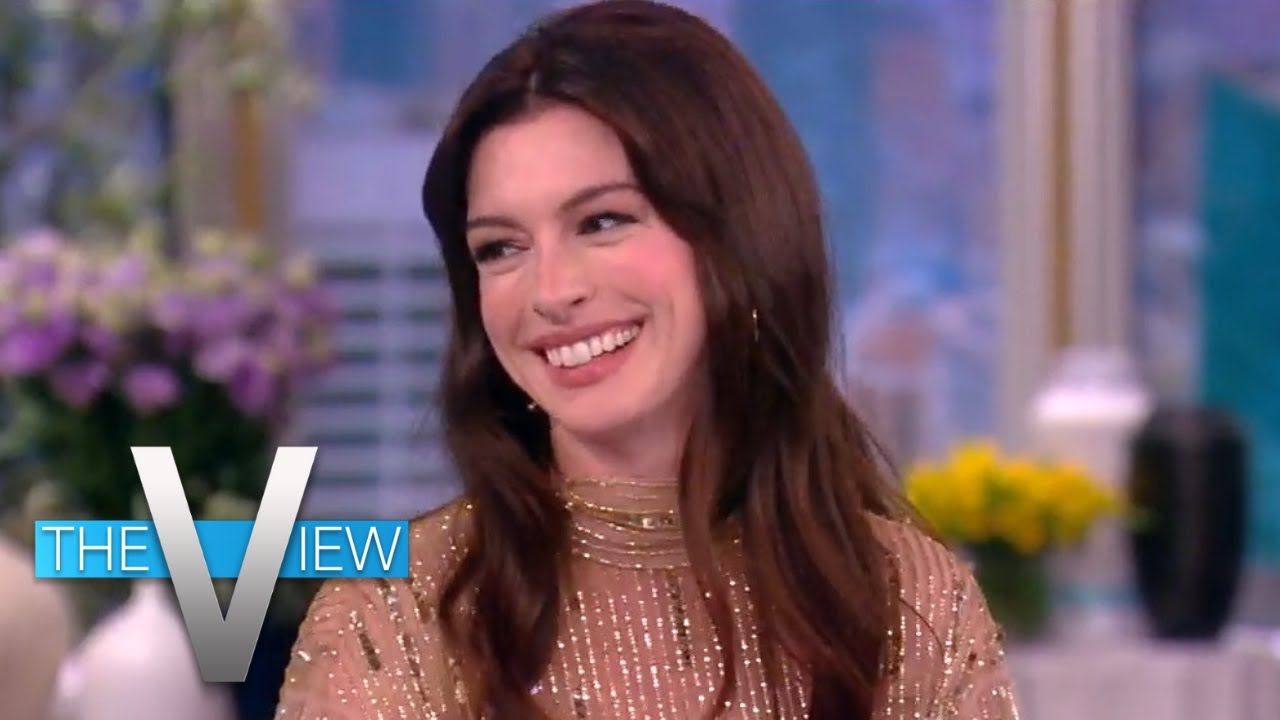 Anne Hathaway Shares What Drew Her to "Armageddon Time" | The View thumnail