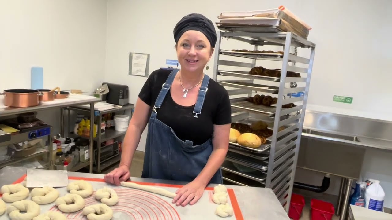 Wooden Petal Pretzel Shop: A Twist on the Classic Snack