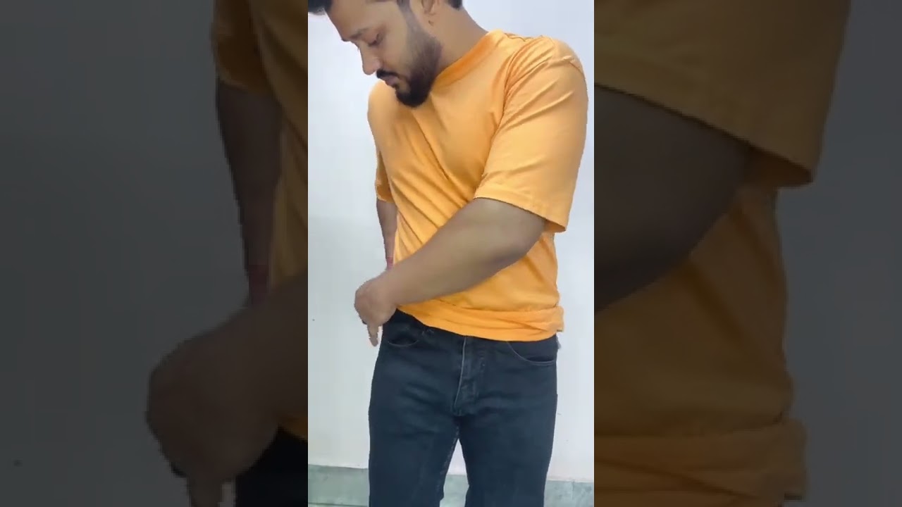 How to Tuck Oversized T-Shirt #shorts #oversized