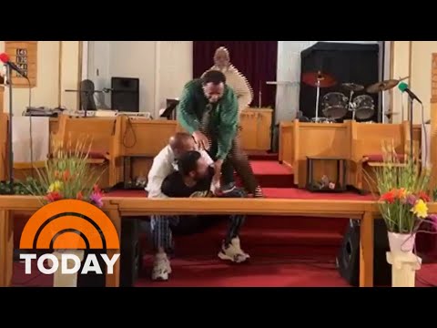 Man pulls gun on pastor during sermon in Pennsylvania