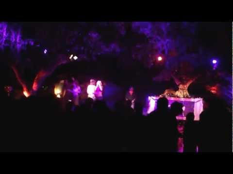 Drunkenly wandering through the meanderings of Boom 2012