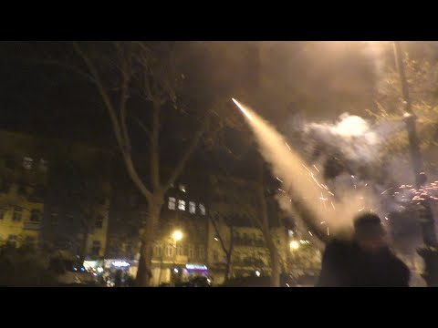 New Year / Silvester in Berlin 2019 - 2020 Fireworks - Feuerwerk - Athmosphere in Kreuzberg