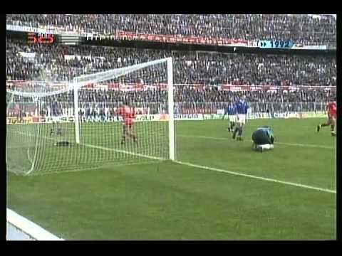 1992 December 8 Benfica Portugal 2 Dinamo Moscow Russia 0 UEFA Cup