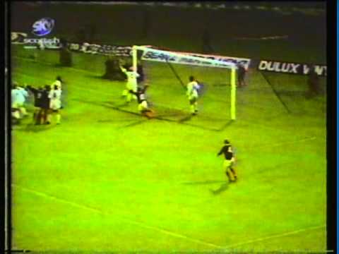 1973 (September 26) Scotland 2-Czechoslovakia 1  (World Cup Qualifier).mpg
